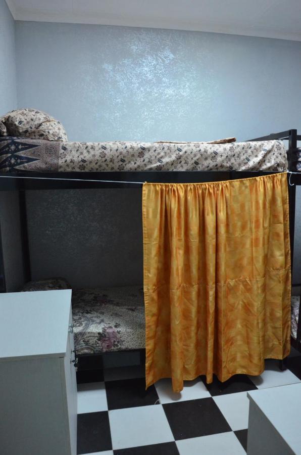 Hostel California Μπατούμι Εξωτερικό φωτογραφία